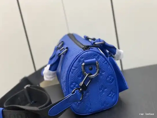 Cheap LOUIS VUITTON BANDOULIÈRE KEEPALL 25 0528
